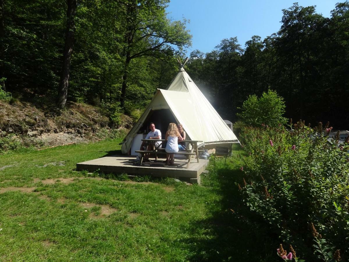 Camping Le Canada-Insolite Chiny Δωμάτιο φωτογραφία